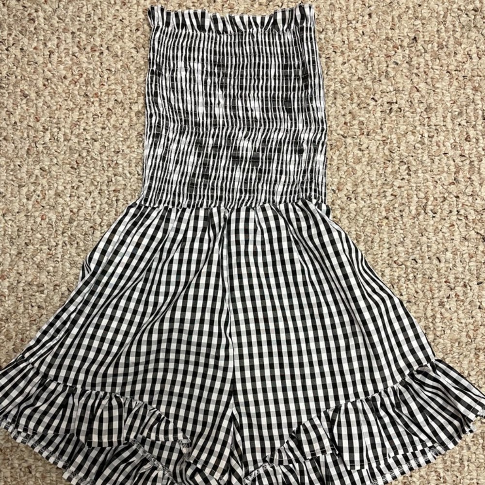 Small black and white checkered, strapless romper
